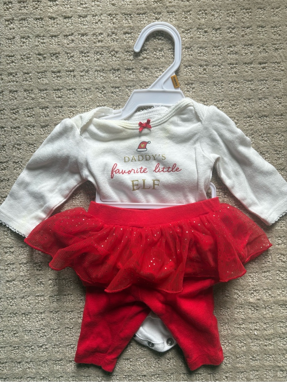 NewbornCarter's White & Red 'Daddy's Favorite Little ELF' Tutu-pants & Onesie